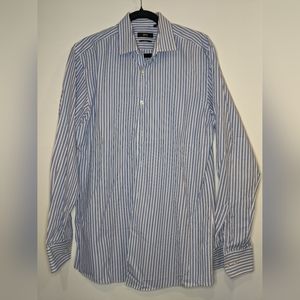 Hugo Boss slim fit dress shirt size 34/35